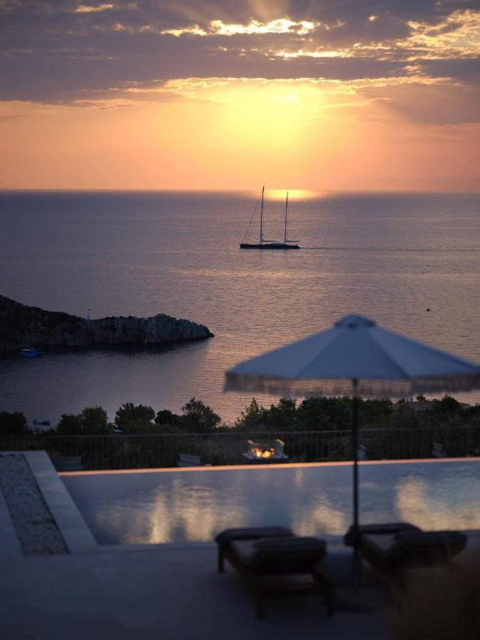 Rebek Luxury Villas & Suites Ayos Nikolaos Dış mekan fotoğraf